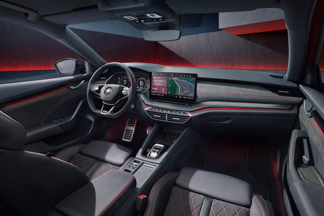 skoda octavia rs 2024 08 08