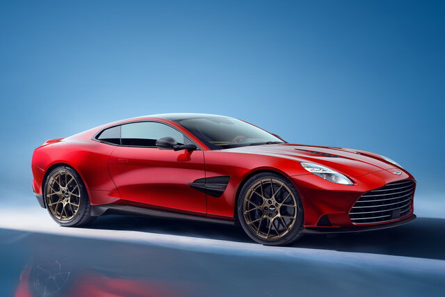 aston martin vanquish 2024 09 03