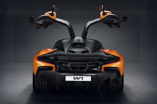 mclaren w1 2024 07