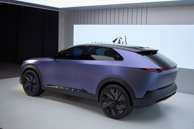 mazda arata concept 4