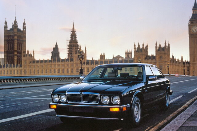 jaguar xj40