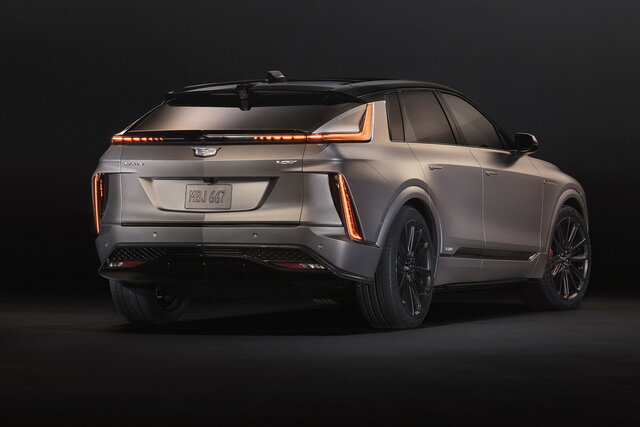 2026 cadillac lyriq v rear 961