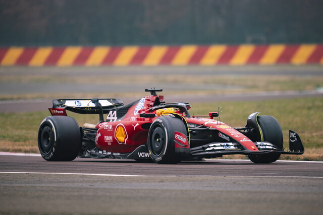 ferrari hamilton prima guida 1