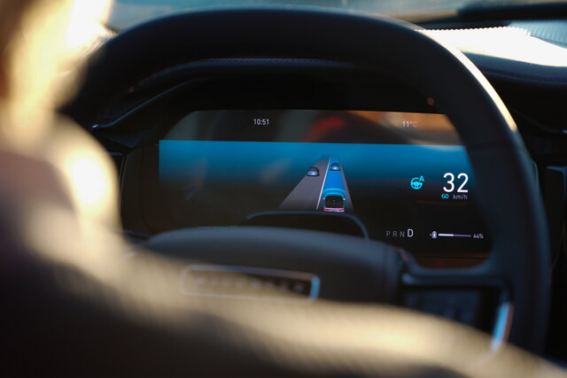 stla auto drive guida autonoma 1