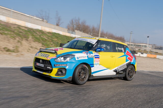 suzuki swift rally 4