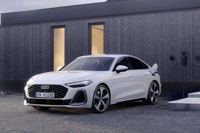 audi a5 e hybrid plug in 2025 03 06