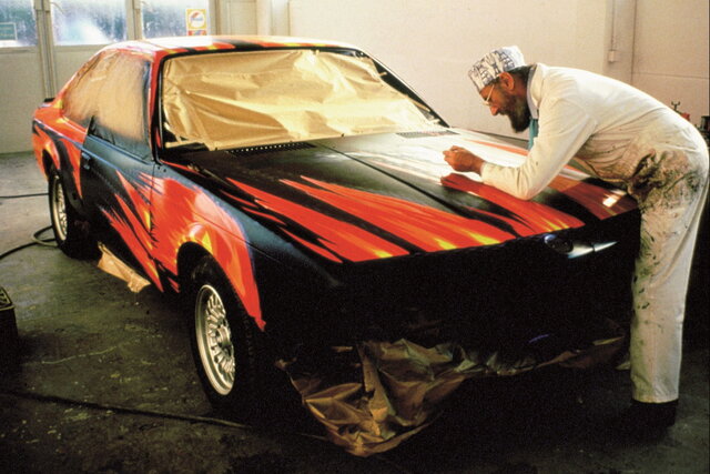 bmw art car 50 anni 2025 03 08