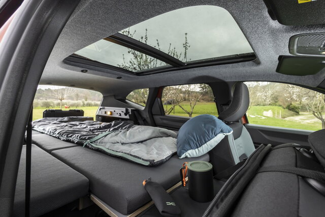 dacia bigster sleep pack campeggio 04