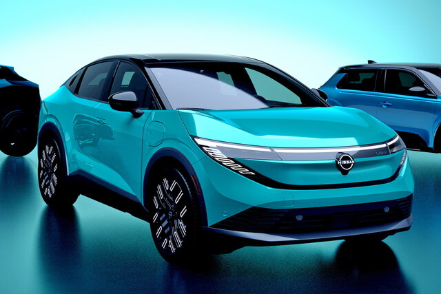 nissan leaf 2025 teaser 1