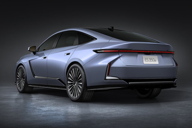lexus es 2025 04 03