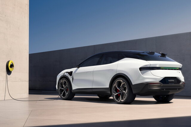 lotus eletre 2025 04 3