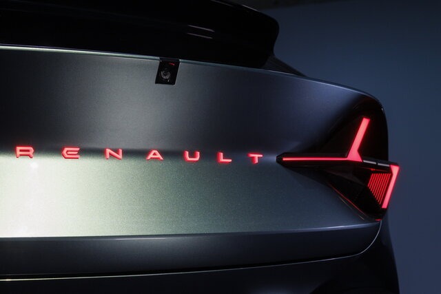 renault embleme 2025 04 06