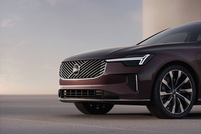 volvo s90 2025 04 08