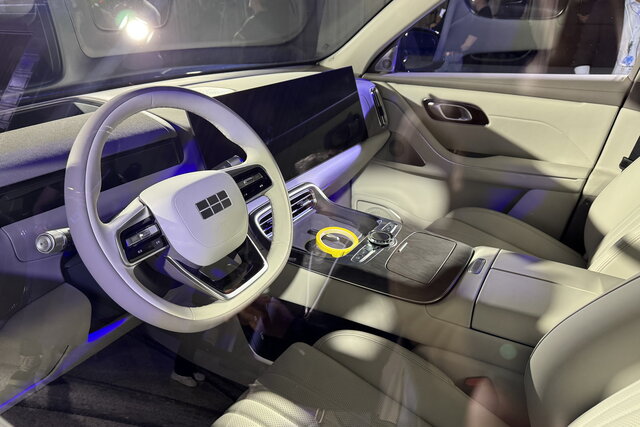 geely galaxy m9 01