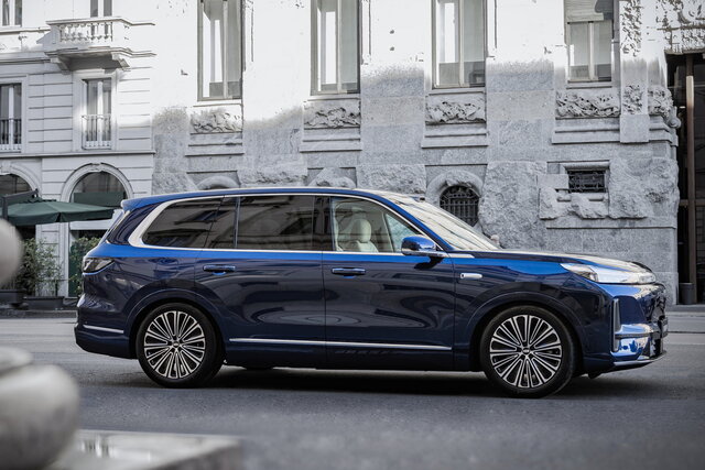 geely galaxy m9 03