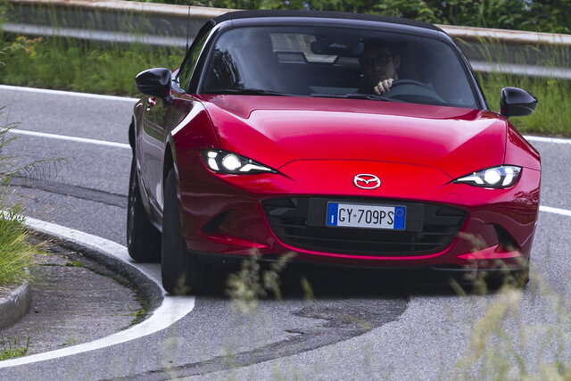 mazda mx 5 2025 06 02