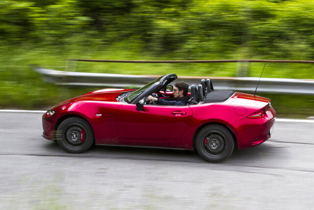 mazda mx 5 2025 06 04