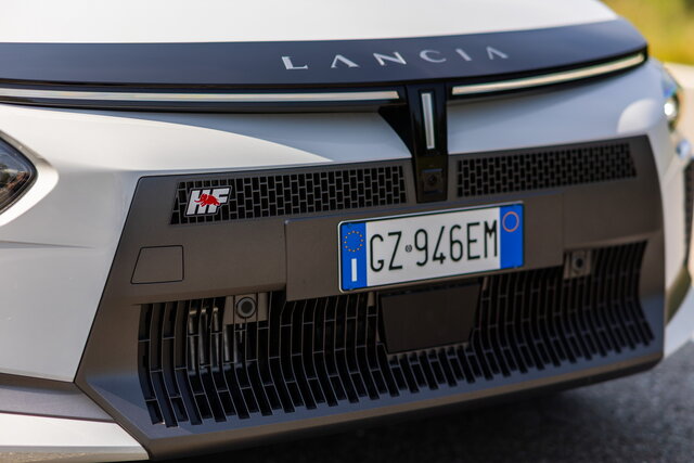 lancia ypsilon hf line 2025 07 06