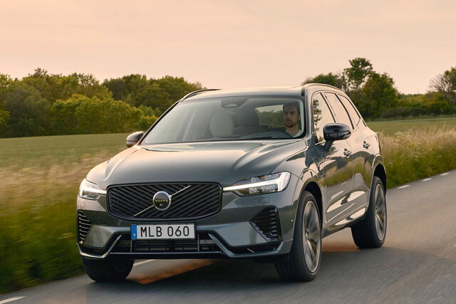 volvo xc60 volvo 240 3