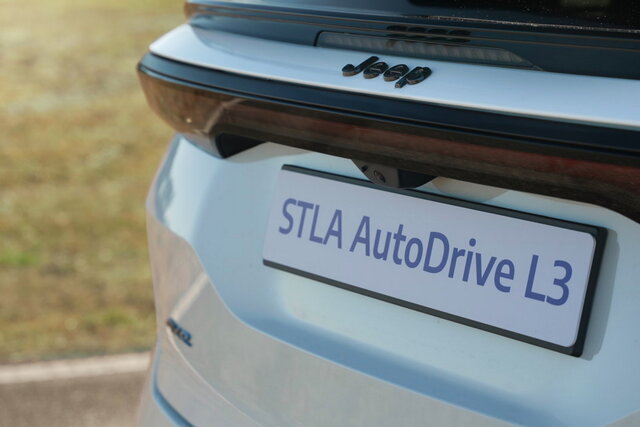 stellantis autodrive guida autonoma