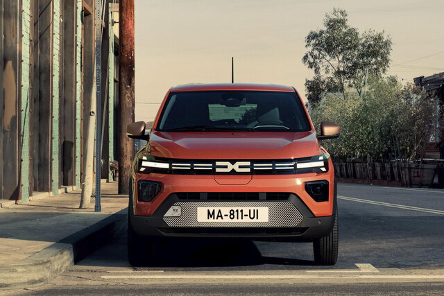 dacia spring 2025 10 05