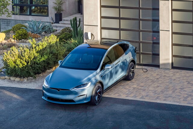 tesla model x varie 3