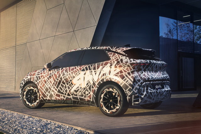 cupra raval spy drive 2025 11 08