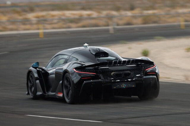 mclaren w1 test sviluppo 06