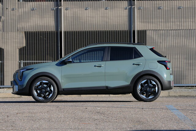 kia stonic 2025 12 06