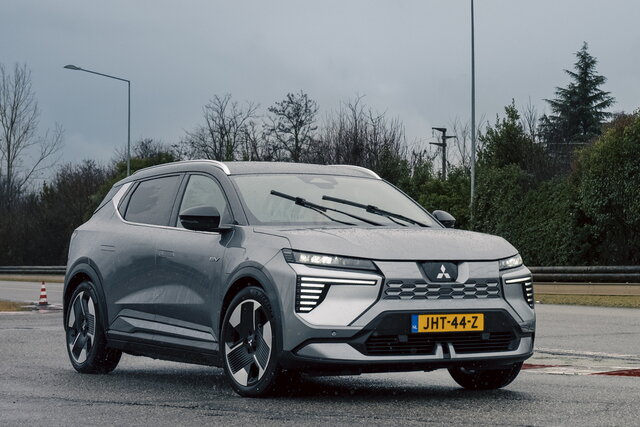 mitsubishi 2026 01 8