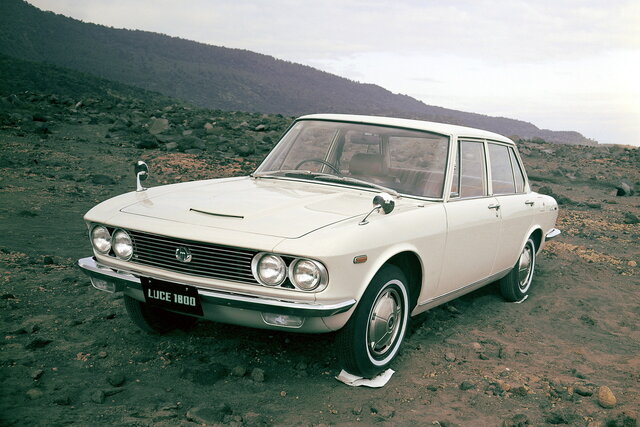 mazda luce 1 generazione