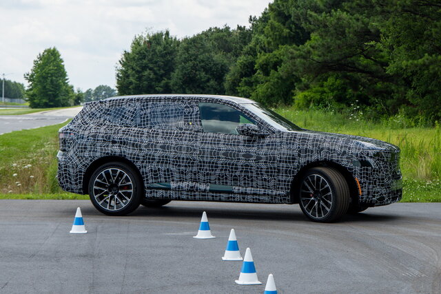 bmw x5 2026 spy test 3
