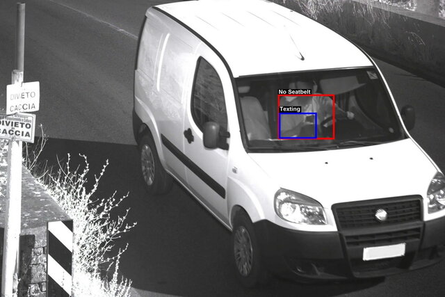 SafeDrive: l&rsquo;autovelox con l&rsquo;IA che guarda dentro l&rsquo;abitacolo