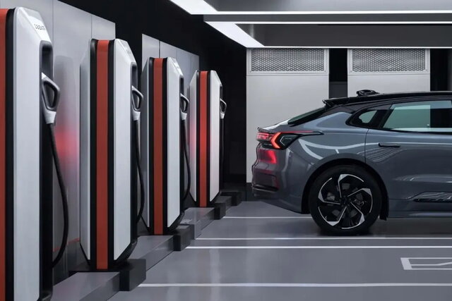 Ricarica ultra-rapida delle auto elettriche: con i cinesi &egrave; sfida al megawatt