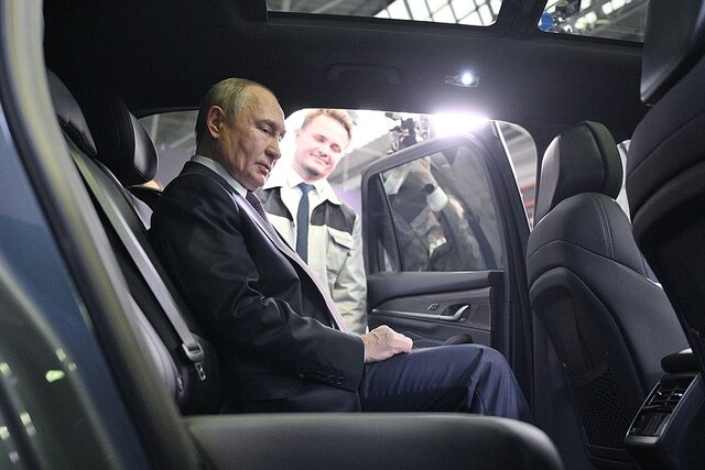 putin volga 1