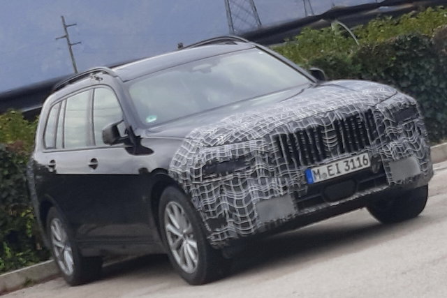 bmw x7 restyling