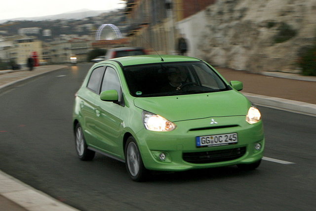 mitsubishi space star 09