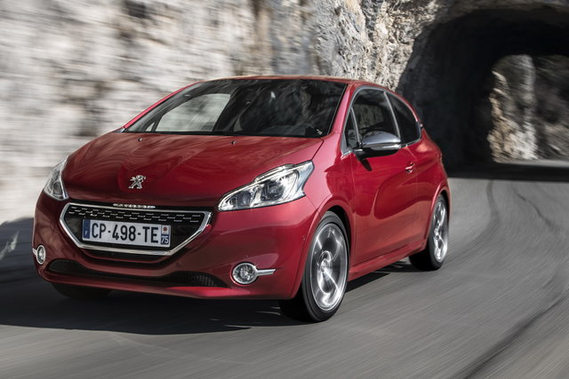 peugeot 208 gti 2013 13