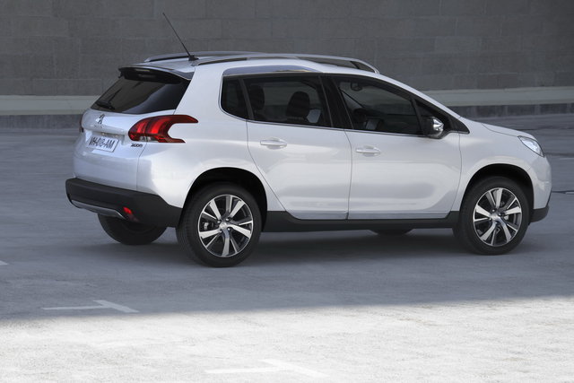 peugeot 2008 15