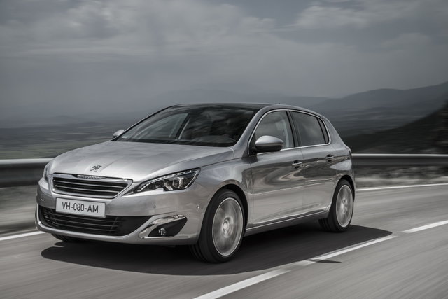 peugeot 308 primo contatto 14
