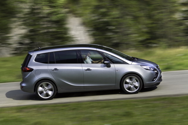 opel zafira tourer 272881