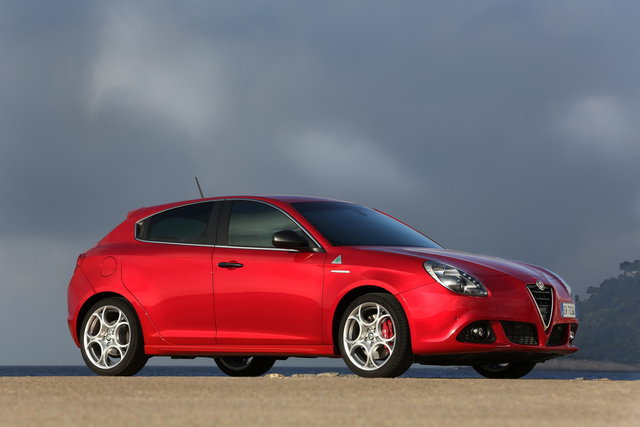alfa romeo giulietta quadrifoglio 2014 42