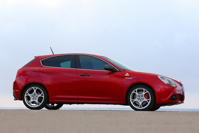 alfa romeo giulietta quadrifoglio 2014 45