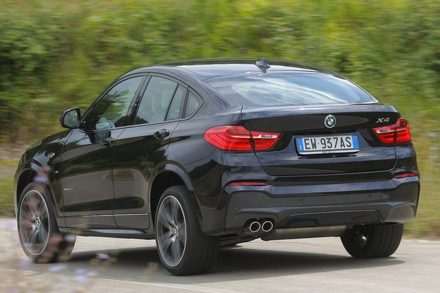 bmw x4 primo contatto 21