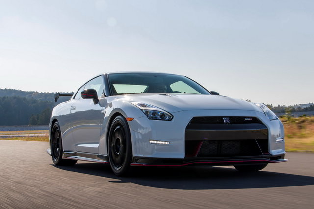 nissan gtr nismo 2014 24