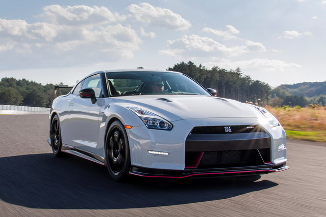 nissan gtr nismo 2014 26