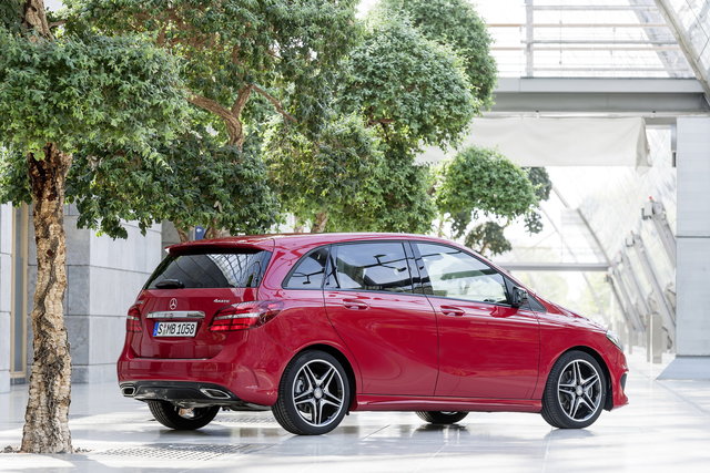 mercedes classe b restyling 2014 30
