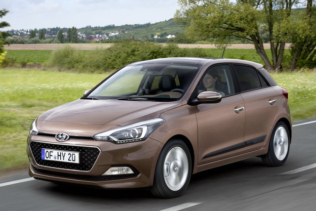 hyundai i20 2015 05