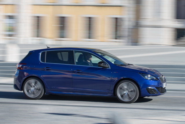 peugeot 308 gt 2015 03
