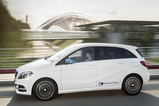 mercedes b electric drive 2015 19